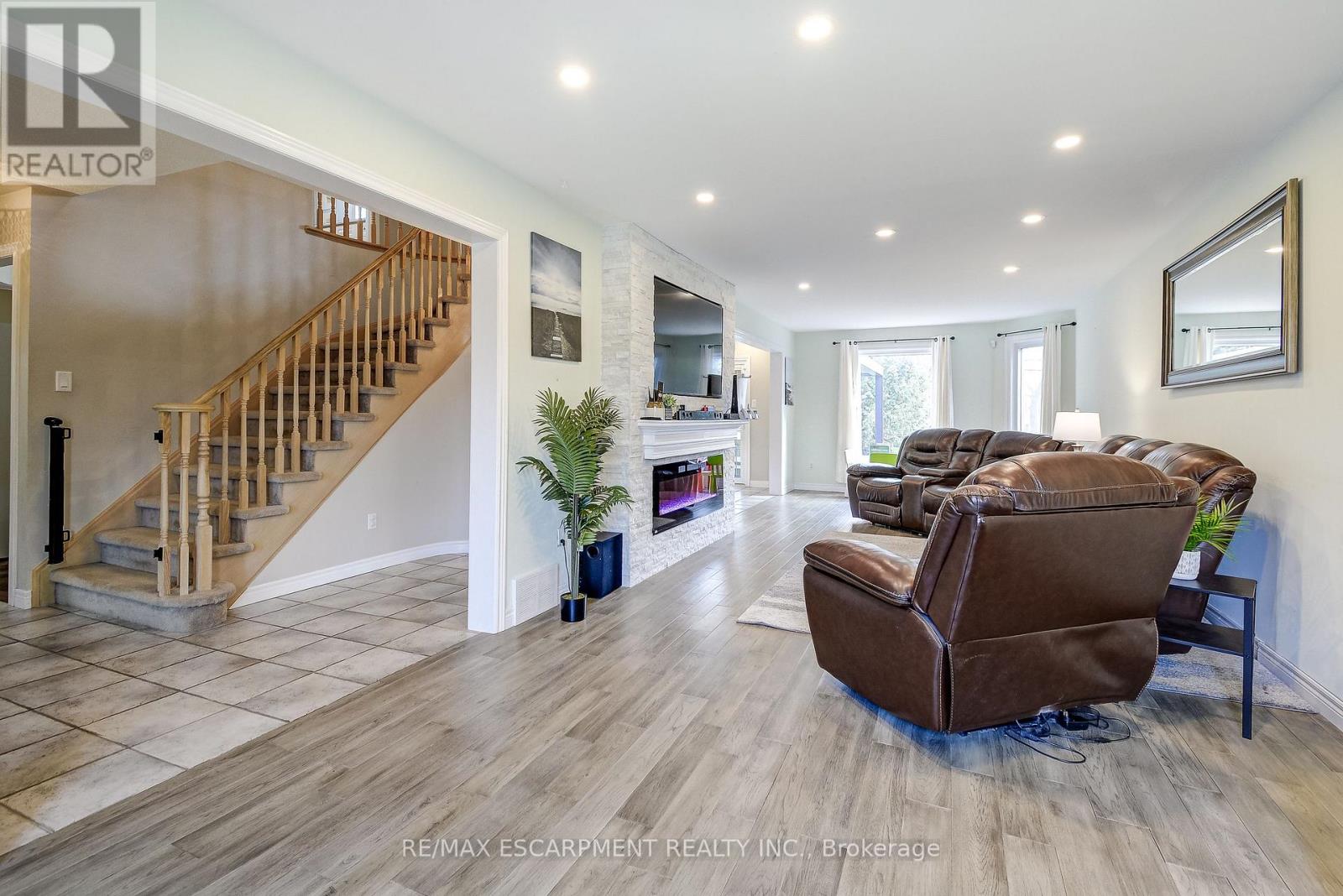 20 Derbyshire Street, Hamilton, Ontario  L9G 4X9 - Photo 9 - X13021230