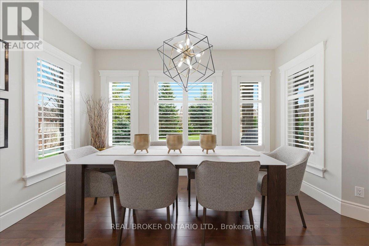 945 Riverstone Court, Kitchener, Ontario  N2P 0A3 - Photo 11 - X13021250