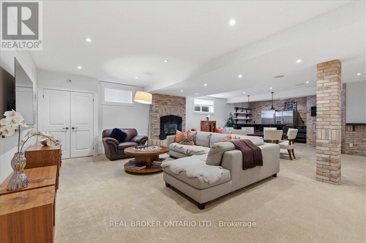 945 Riverstone Court, Kitchener, Ontario  N2P 0A3 - Photo 28 - X13021250