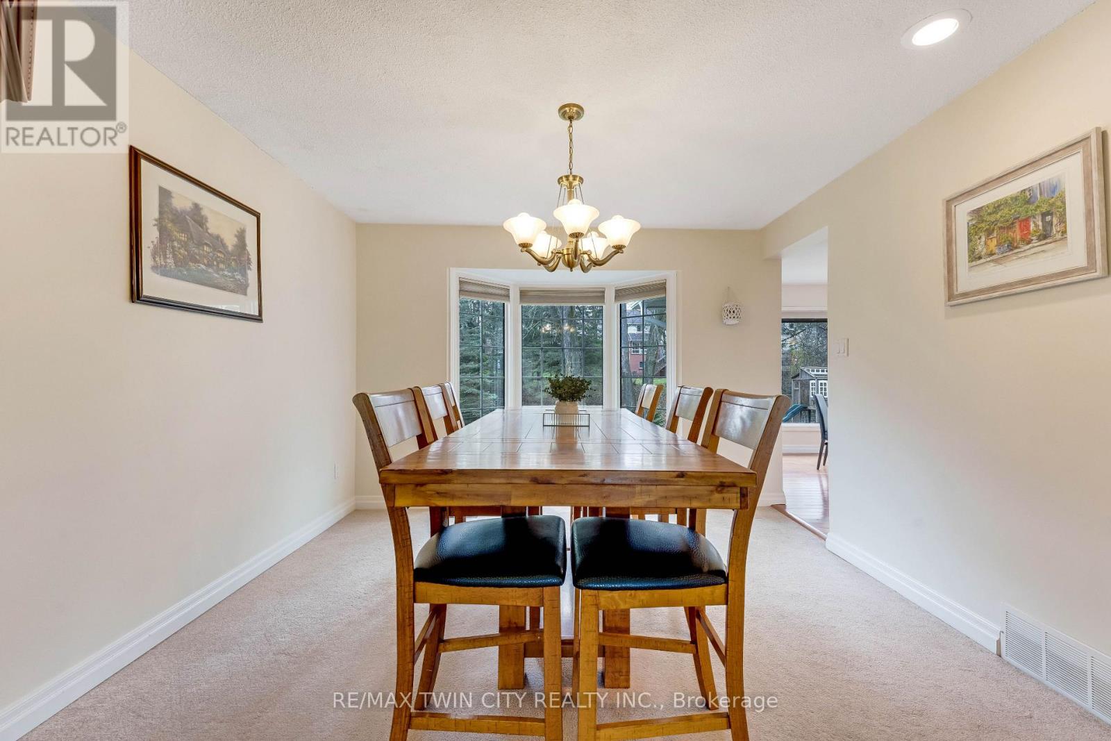 109 Ashberry Place, Waterloo, Ontario  N2T 1G8 - Photo 10 - X13021402