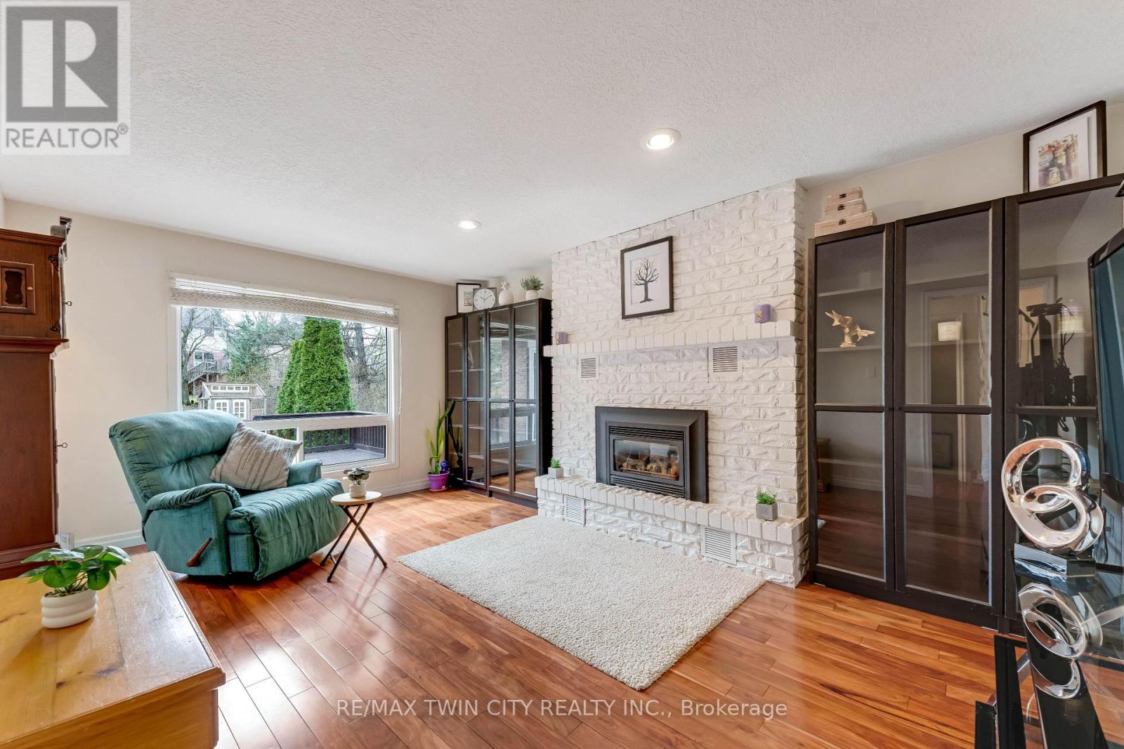 109 Ashberry Place, Waterloo, Ontario  N2T 1G8 - Photo 15 - X13021402