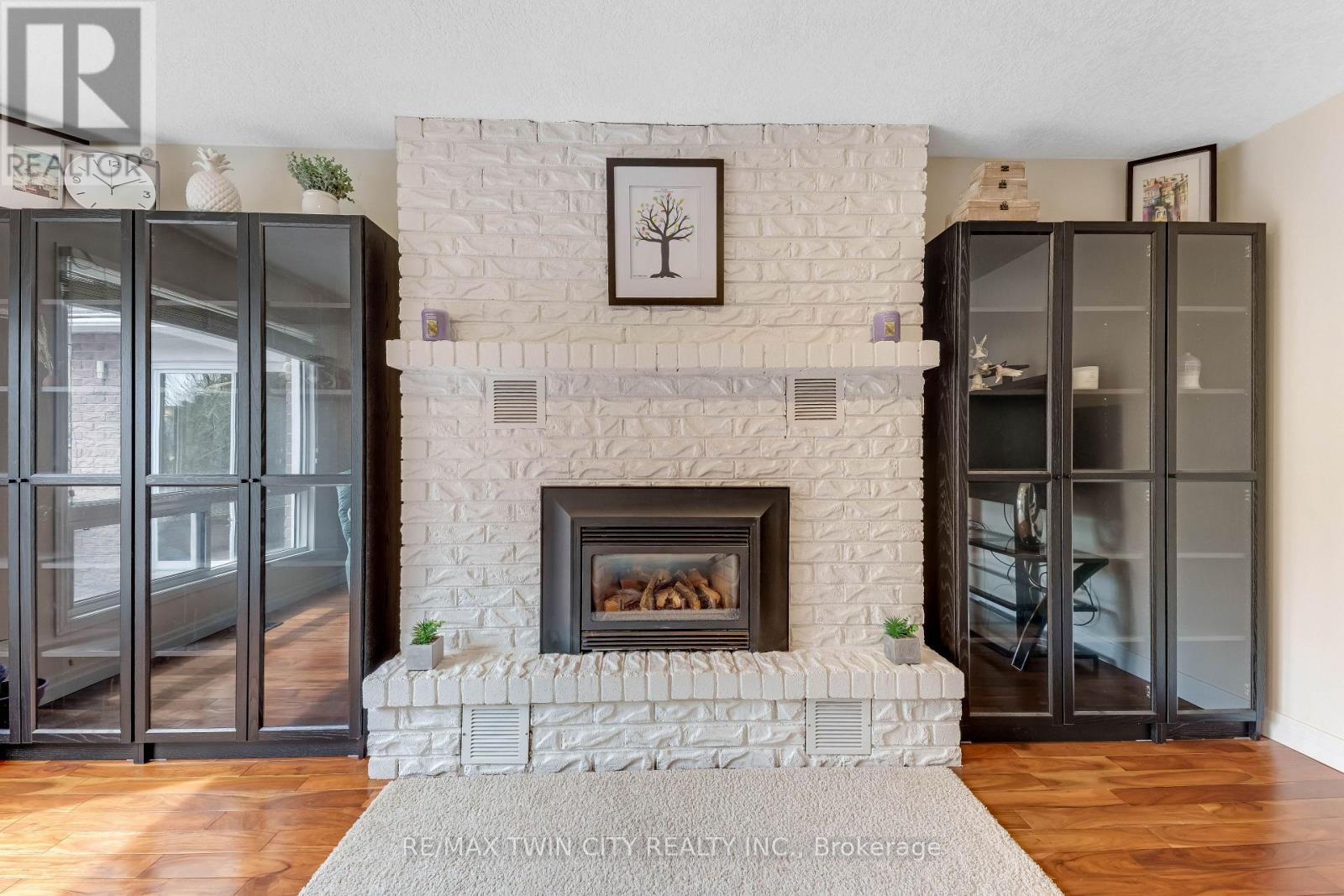 109 Ashberry Place, Waterloo, Ontario  N2T 1G8 - Photo 18 - X13021402