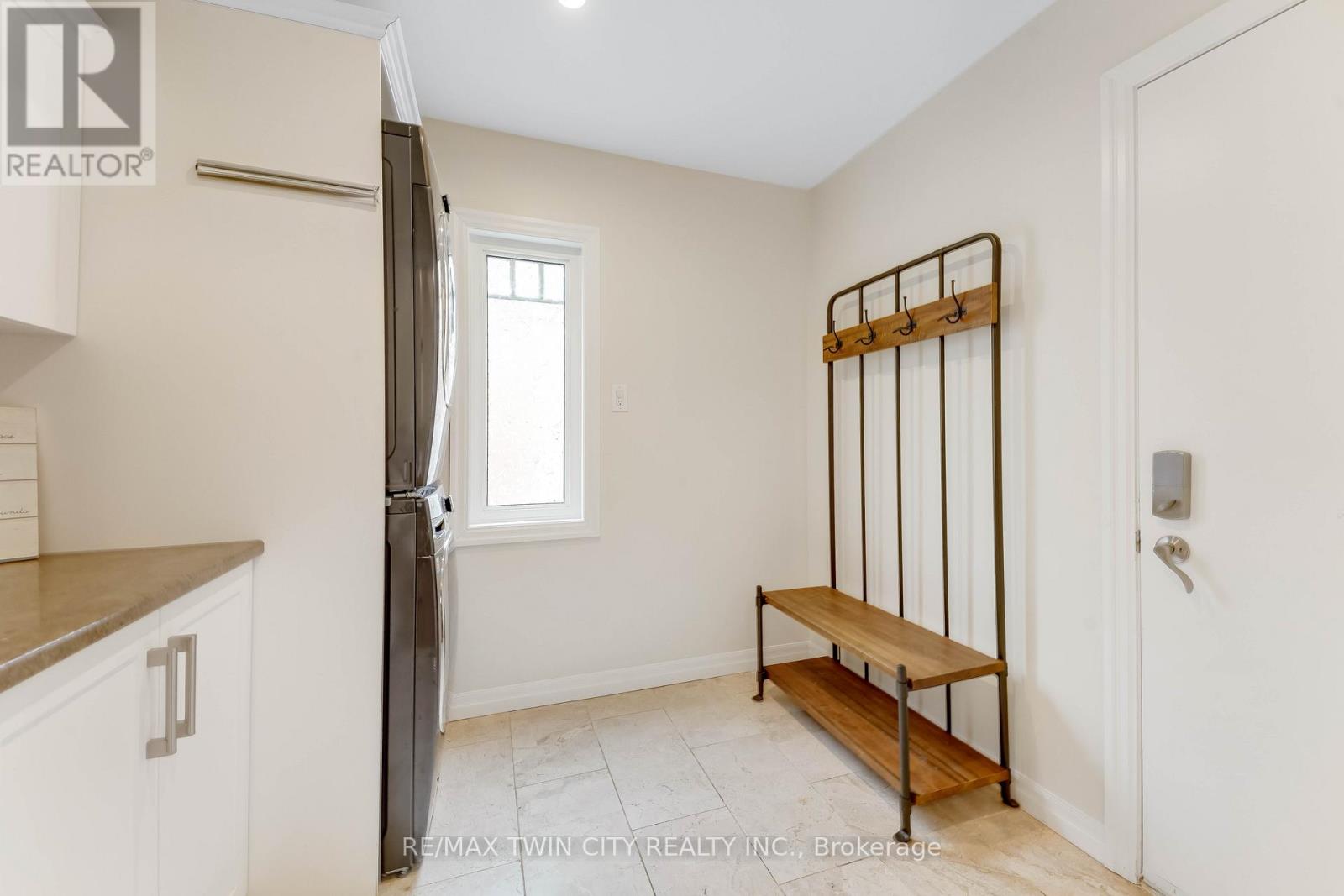 109 Ashberry Place, Waterloo, Ontario  N2T 1G8 - Photo 20 - X13021402