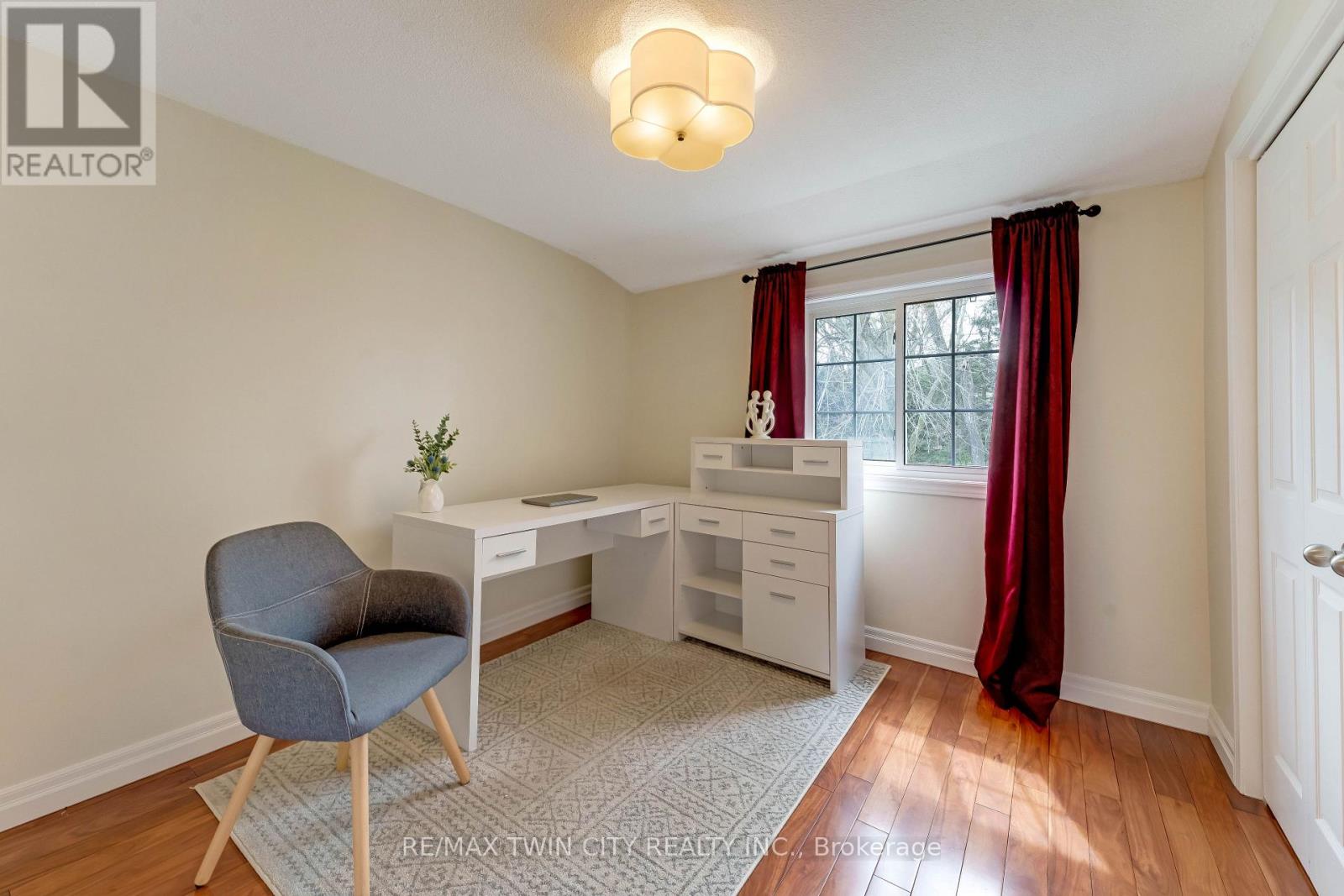 109 Ashberry Place, Waterloo, Ontario  N2T 1G8 - Photo 34 - X13021402