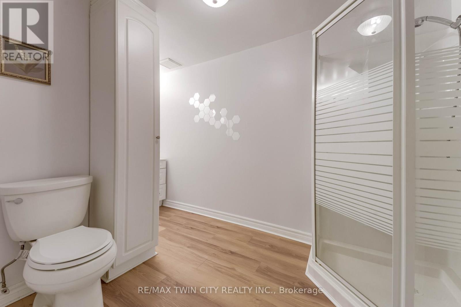 109 Ashberry Place, Waterloo, Ontario  N2T 1G8 - Photo 37 - X13021402