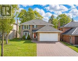 109 ASHBERRY PLACE, Waterloo, Ontario