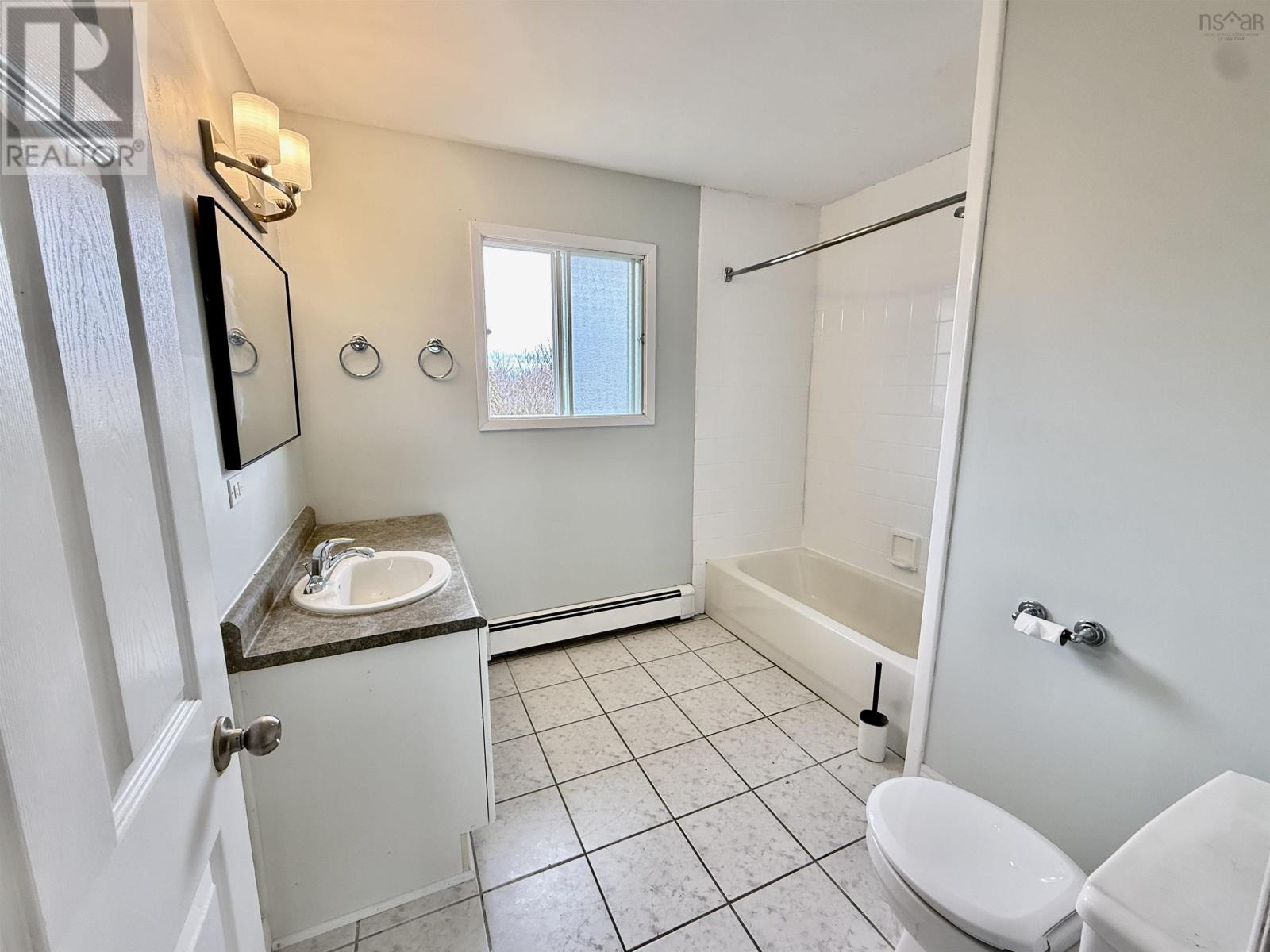 381 Arklow Drive, Cole Harbour, Nova Scotia  B2W 4S1 - Photo 19 - 202608018