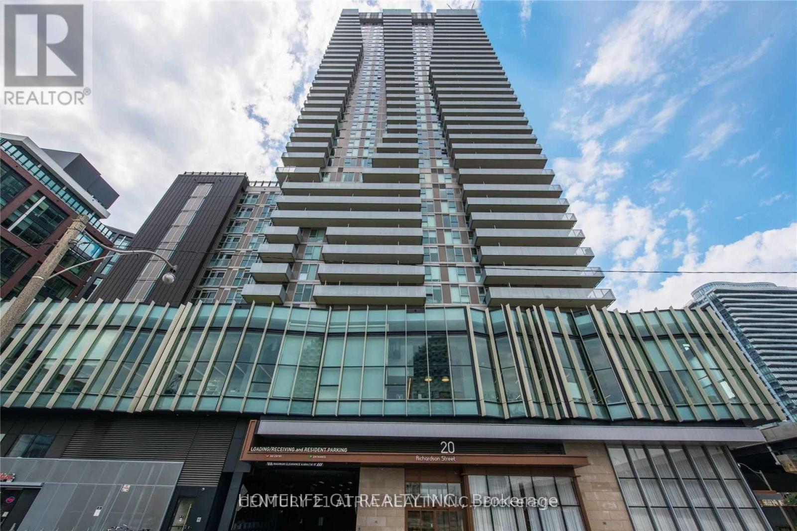 20 Richardson Street, Toronto, Ontario  M5A 0S6 - Photo 2 - C13021088