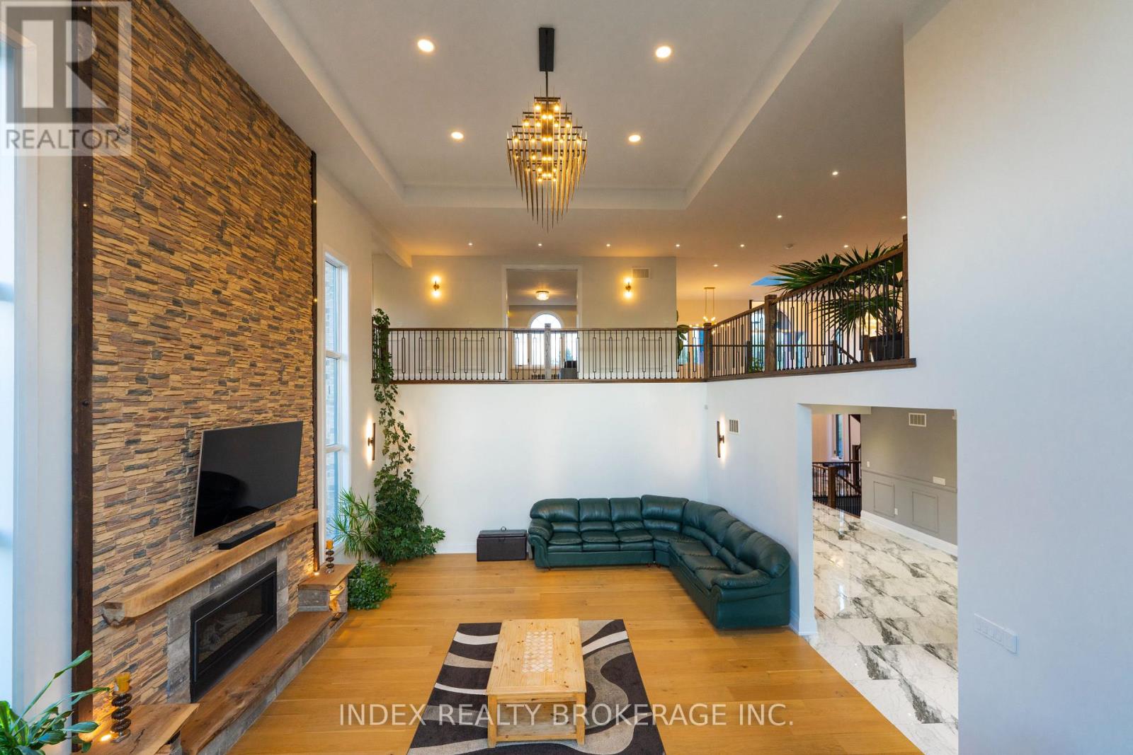 20 Glassford Court, Caledon, Ontario  L7K 0K7 - Photo 4 - W13020788