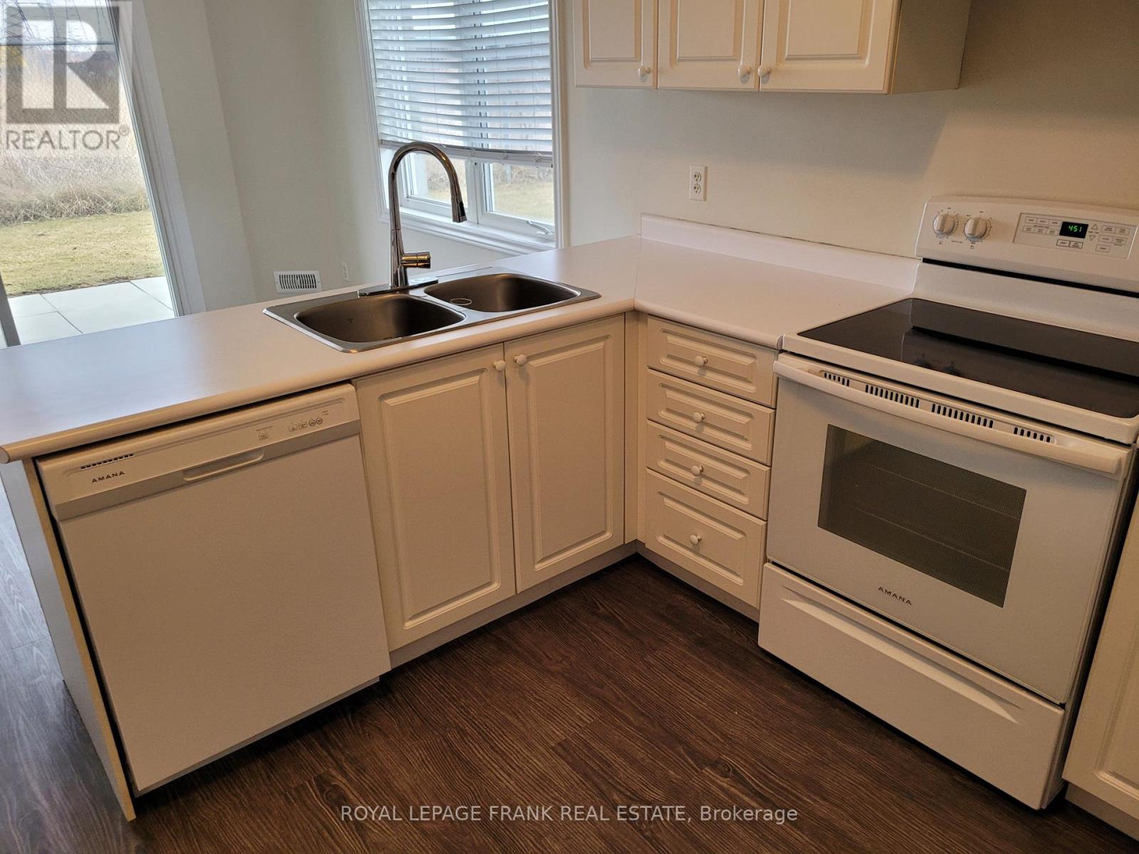 2385 Energy Drive, Clarington, Ontario  L1C 3K3 - Photo 4 - E13021466