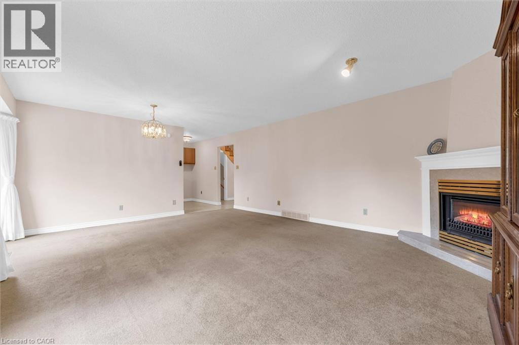 230 Meadowbrook Drive Unit# 1, Ancaster, Ontario  L9G 4V2 - Photo 9 - 40814488