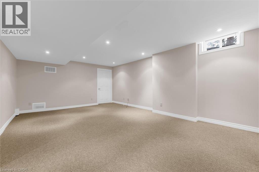 230 Meadowbrook Drive Unit# 1, Ancaster, Ontario  L9G 4V2 - Photo 32 - 40814488