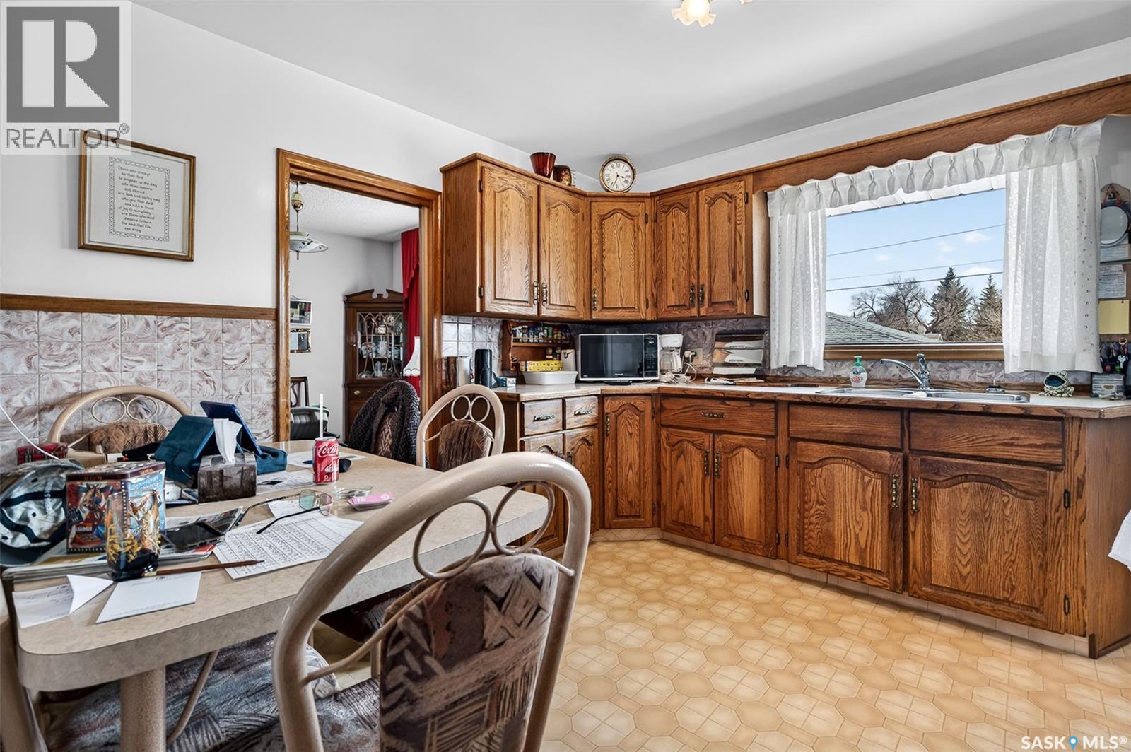 557 Duffield Street W, Moose Jaw, Saskatchewan  S6H 5J1 - Photo 10 - SK033403