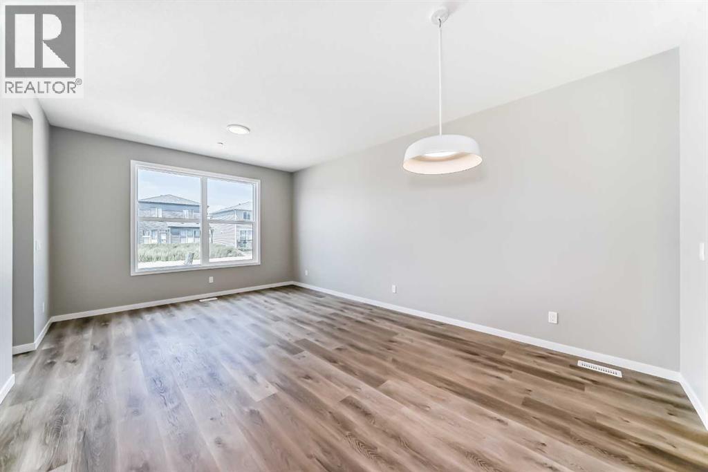 413 Hotchkiss Drive SE, Calgary, Alberta  T3S 0S8 - Photo 10 - A2282319