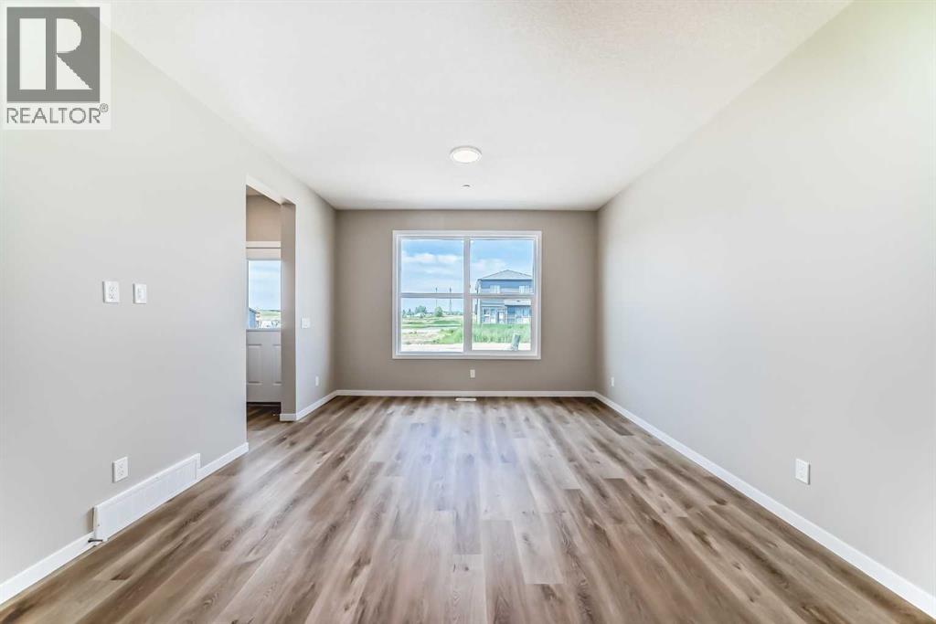 413 Hotchkiss Drive SE, Calgary, Alberta  T3S 0S8 - Photo 11 - A2282319