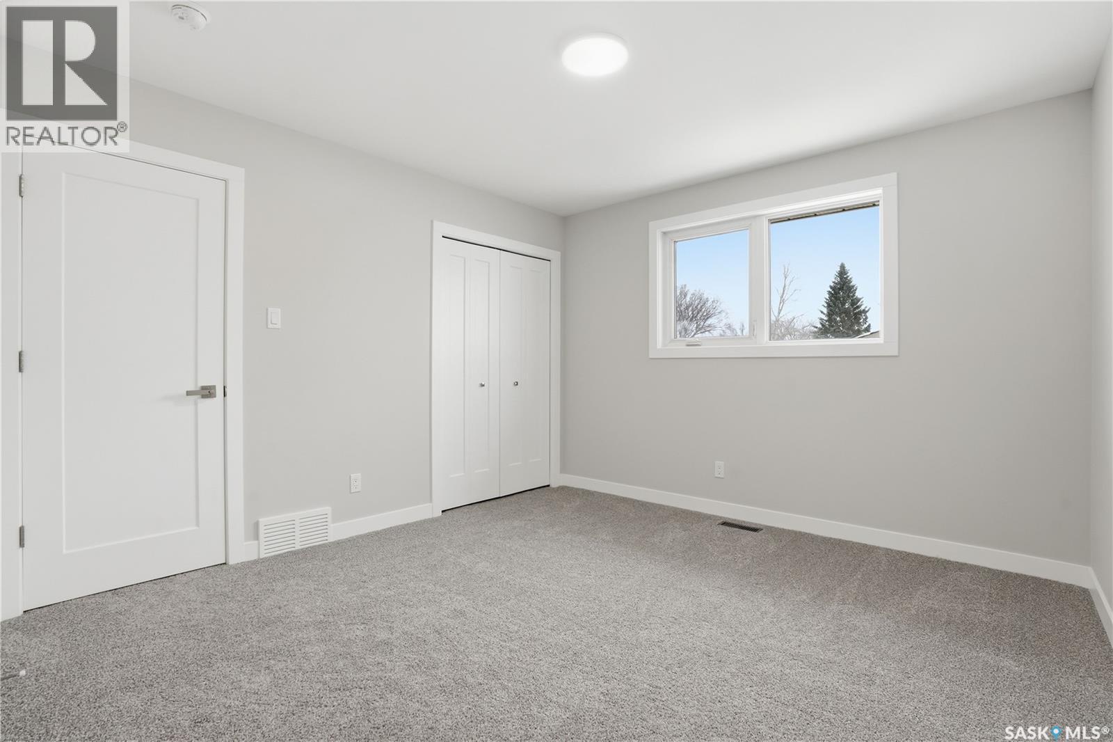 31 Newstead Avenue, Regina, Saskatchewan  S4X 1H1 - Photo 17 - SK033422