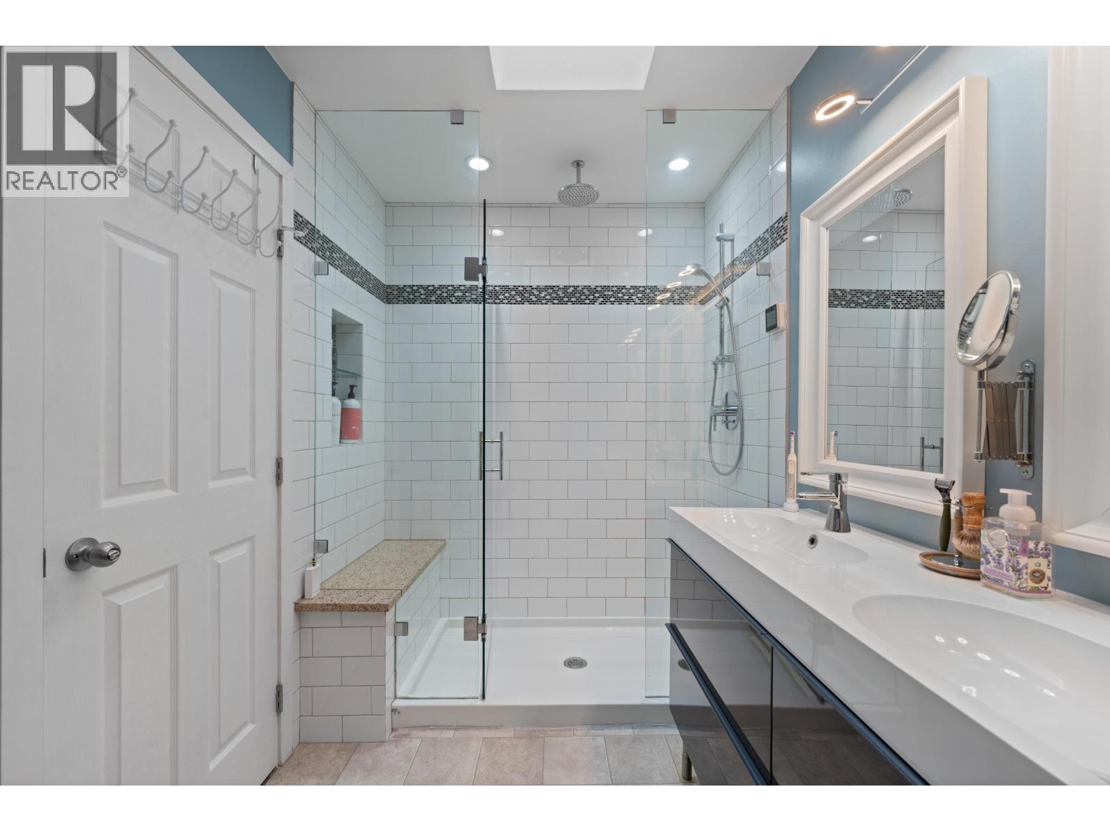 2760 Walpole Crescent, North Vancouver, British Columbia  V7H 2K7 - Photo 22 - R3113297