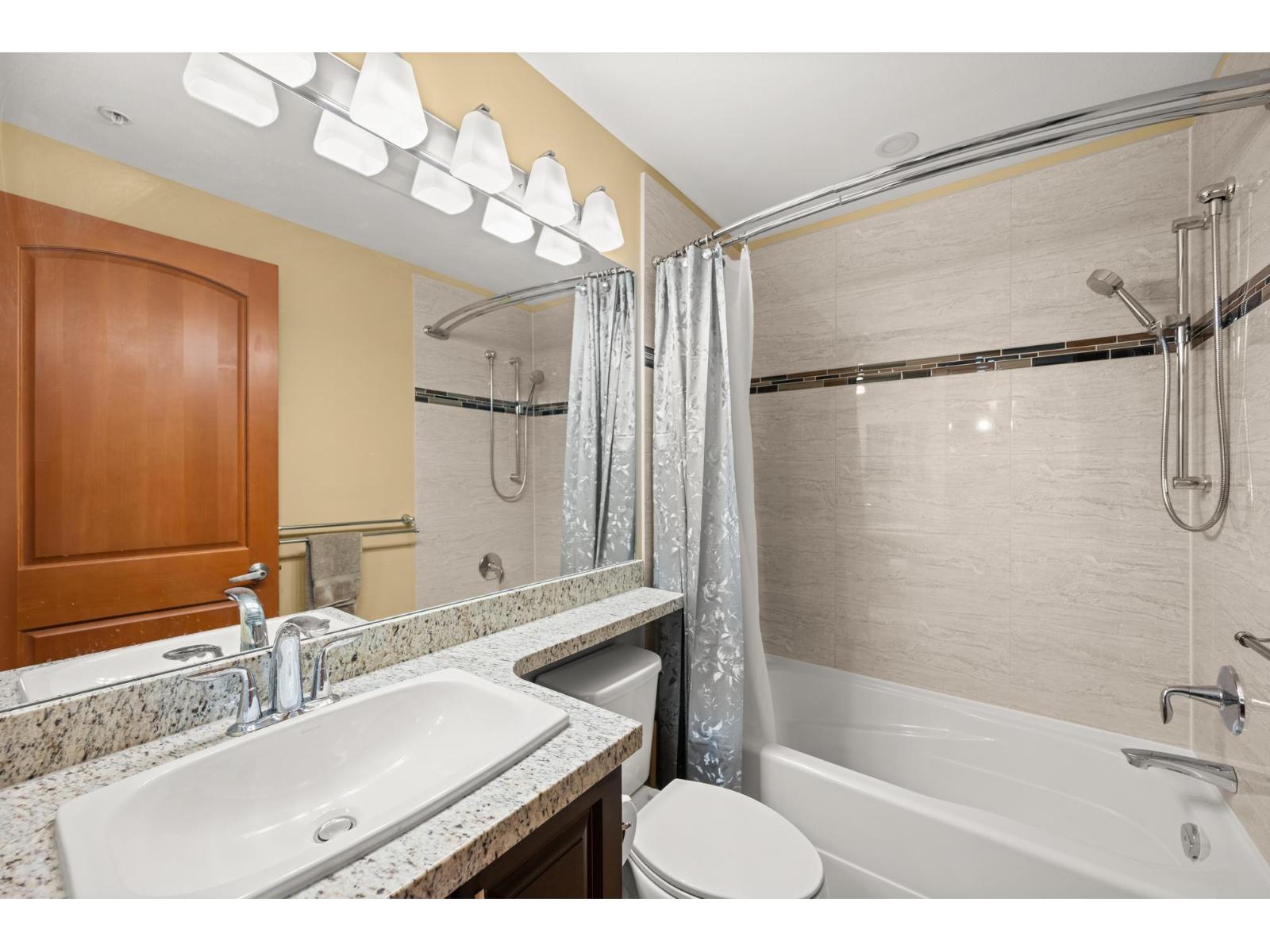 327 8157 207 Street, Langley, British Columbia  V2Y 0V3 - Photo 25 - R3113433