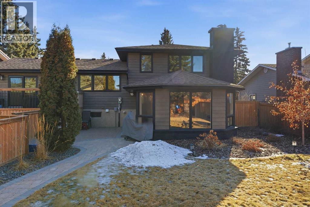 6725 Livingstone Drive SW, Calgary, Alberta  T3E 6J2 - Photo 43 - A2286743