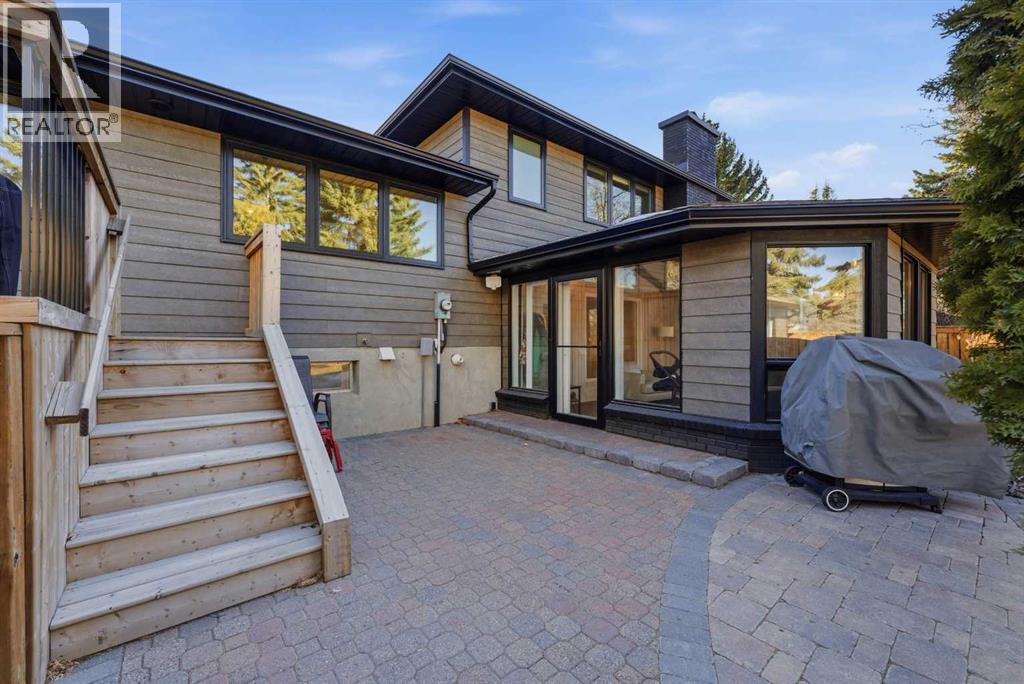 6725 Livingstone Drive SW, Calgary, Alberta  T3E 6J2 - Photo 39 - A2286743