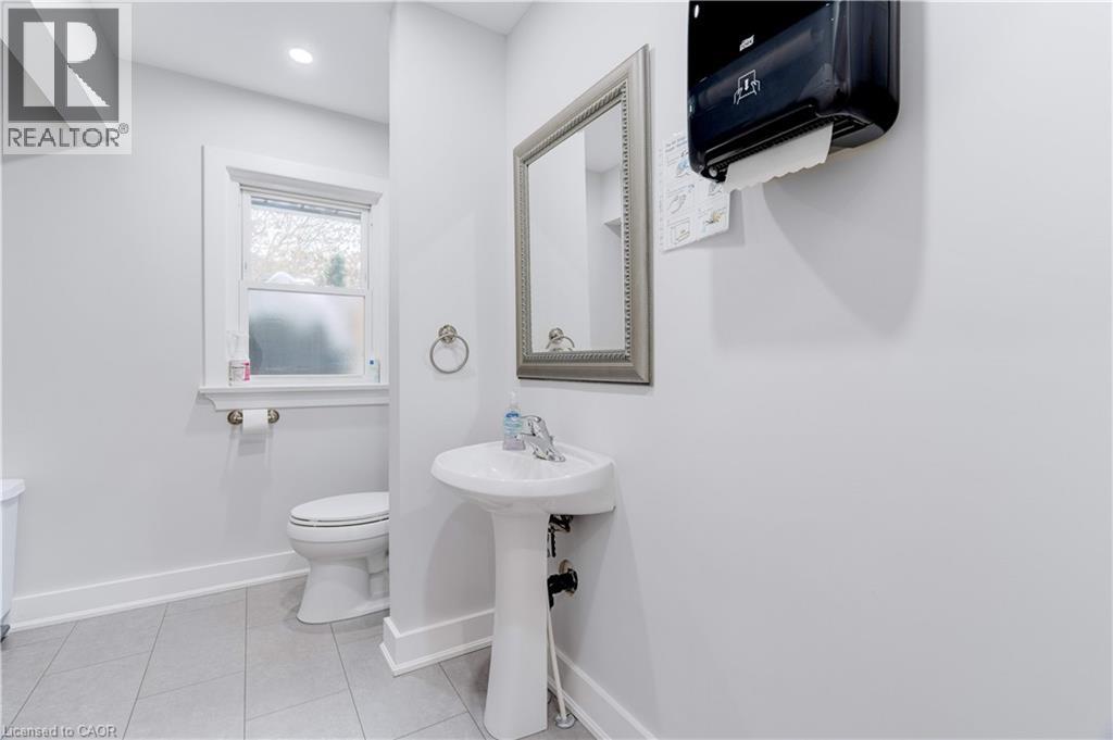 2409 Walker's Line, Burlington, Ontario  L7M 4K1 - Photo 13 - 40822449