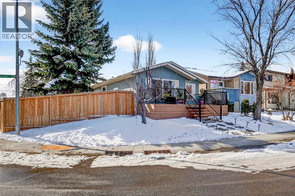 4 Mckinley Road Se, Calgary, Alberta  T2Z 1T6 - Photo 2 - A2298693