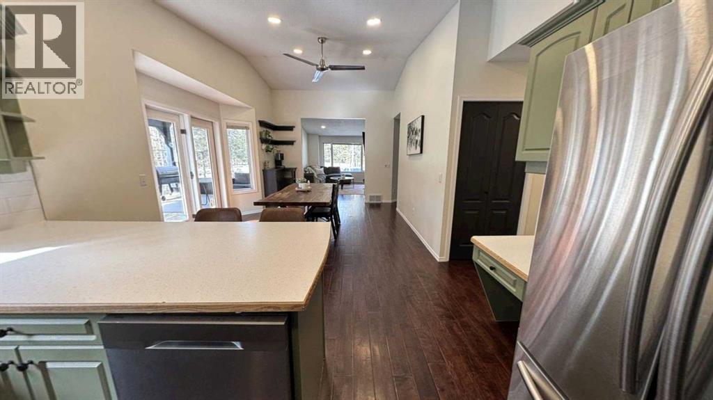 24, 32375 Range Road 62, Rural Mountain View County, Alberta  T0M 1X0 - Photo 8 - A2301457