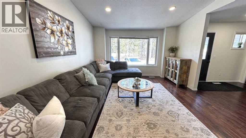 24, 32375 Range Road 62, Rural Mountain View County, Alberta  T0M 1X0 - Photo 2 - A2301457