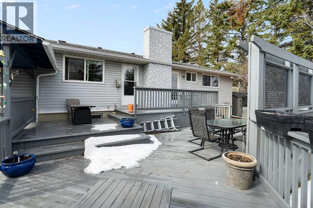 12 Thornwood Place NW, Calgary, Alberta  T2K 5N2 - Photo 33 - A2302065