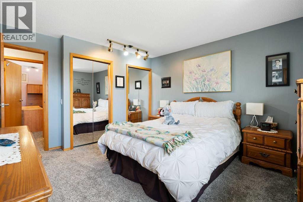 12 Thornwood Place NW, Calgary, Alberta  T2K 5N2 - Photo 14 - A2302065