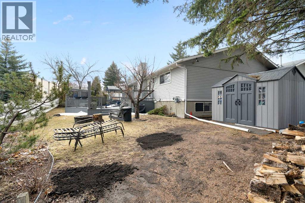 12 Thornwood Place NW, Calgary, Alberta  T2K 5N2 - Photo 31 - A2302065