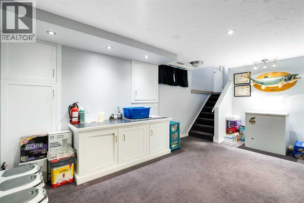 12 Thornwood Place NW, Calgary, Alberta  T2K 5N2 - Photo 26 - A2302065