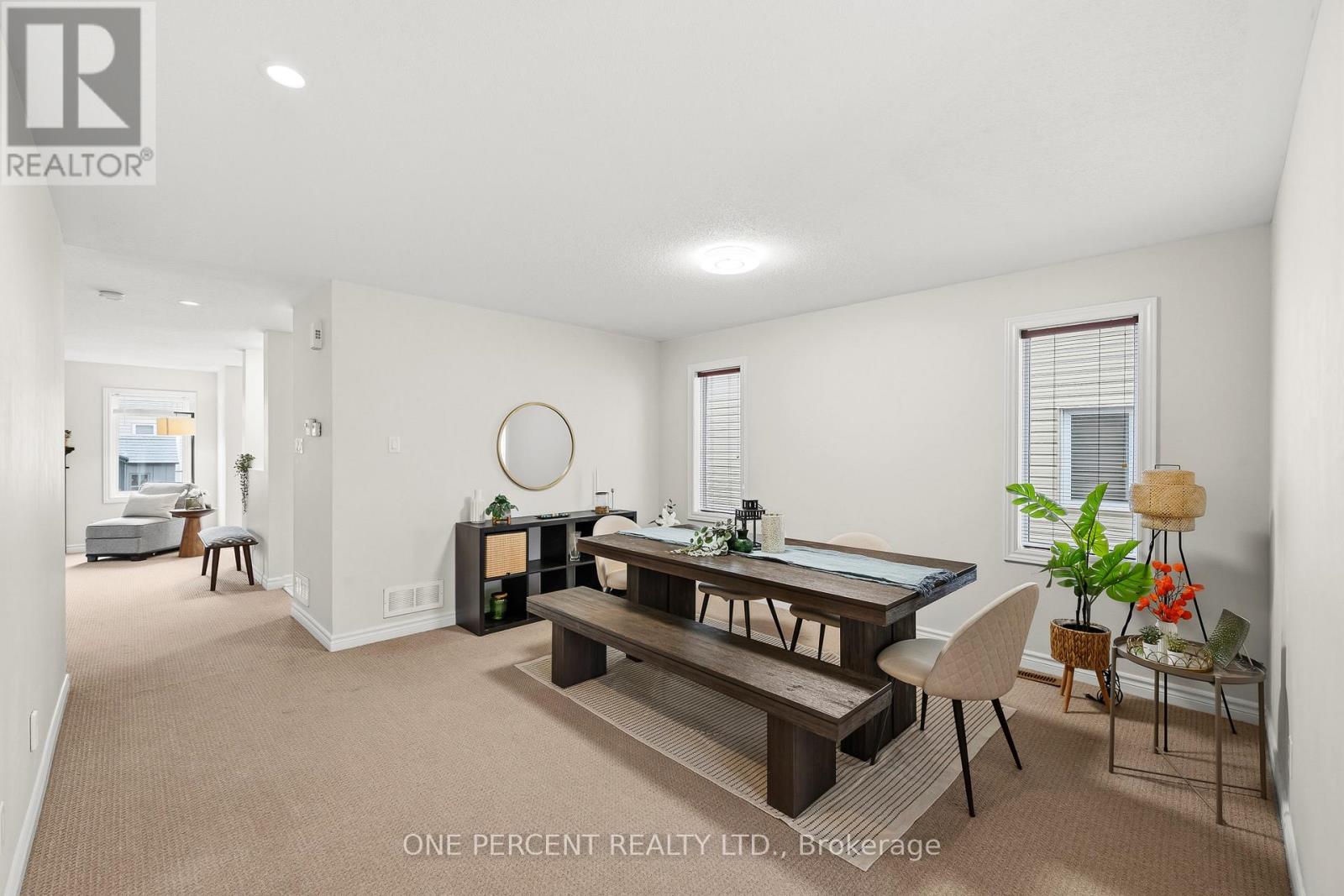 620 Clearbrook Drive, Ottawa, Ontario  K2J 5S2 - Photo 4 - X13021536