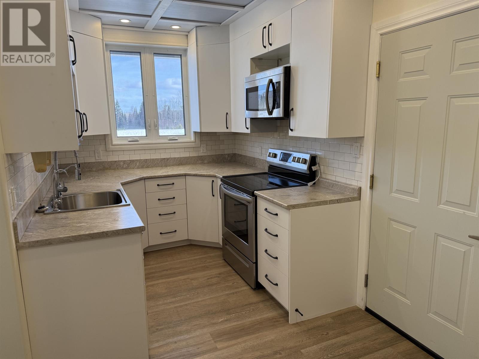 29 Oleksuk Rd, Neebing, Ontario  P7L 0B3 - Photo 8 - TB2600749