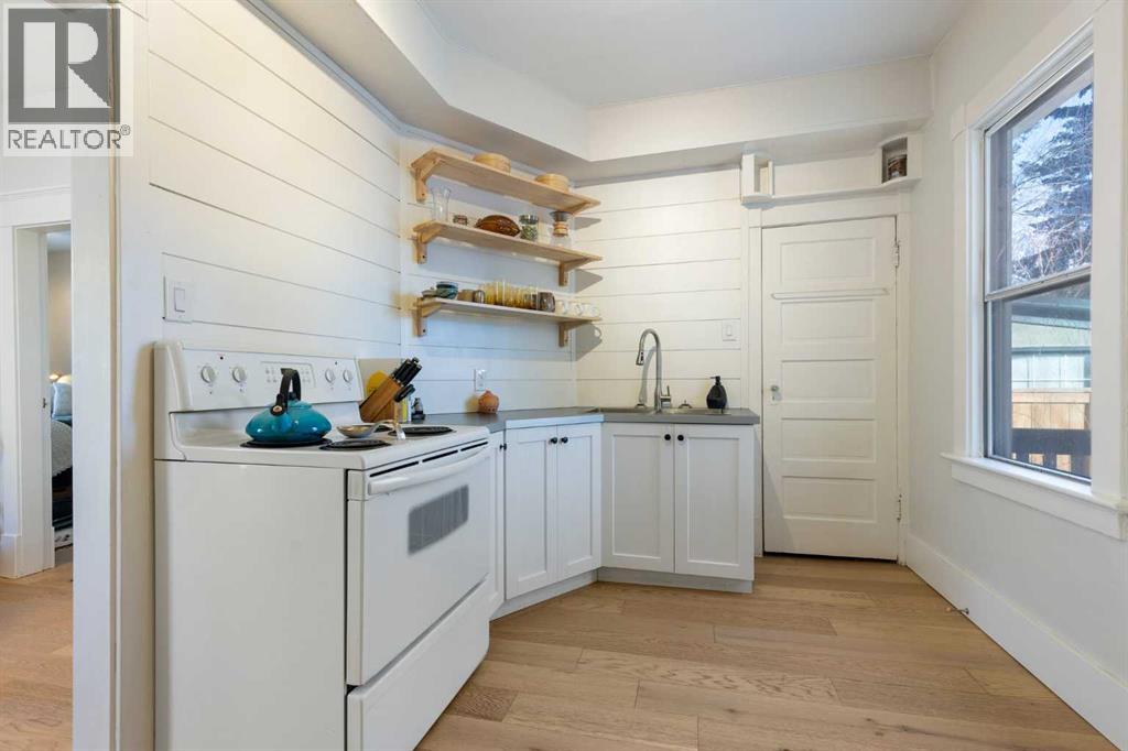 317 18 Avenue Nw, Calgary, Alberta  T2M 0T4 - Photo 12 - A2302689