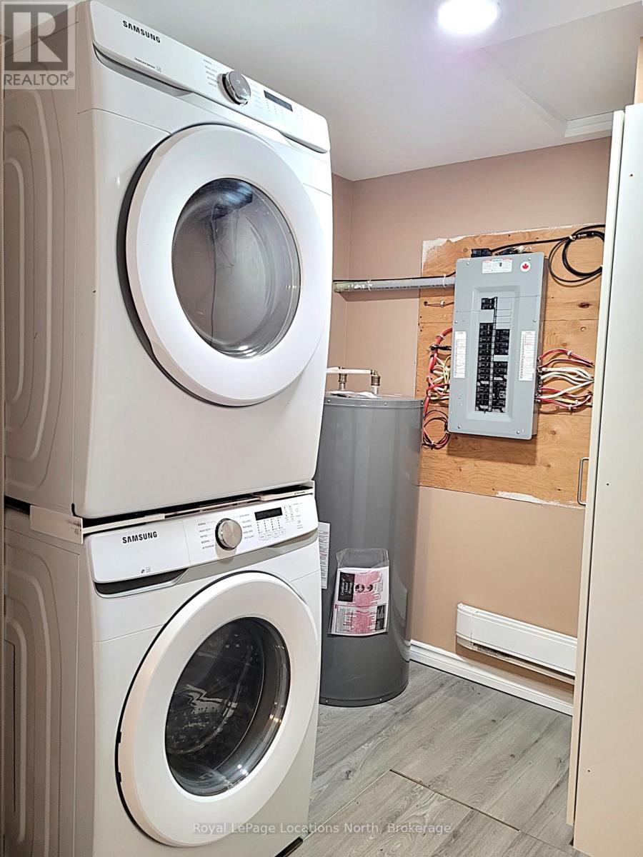 2045 River Road W, Wasaga Beach, Ontario  L9Z 2W1 - Photo 22 - S13010582