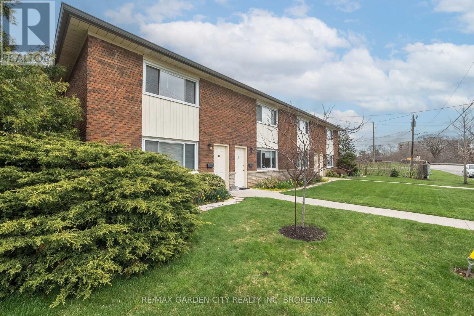 2-8 Riverview Boulevard, St. Catharines, Ontario  L2T 3L4 - Photo 3 - X13021552