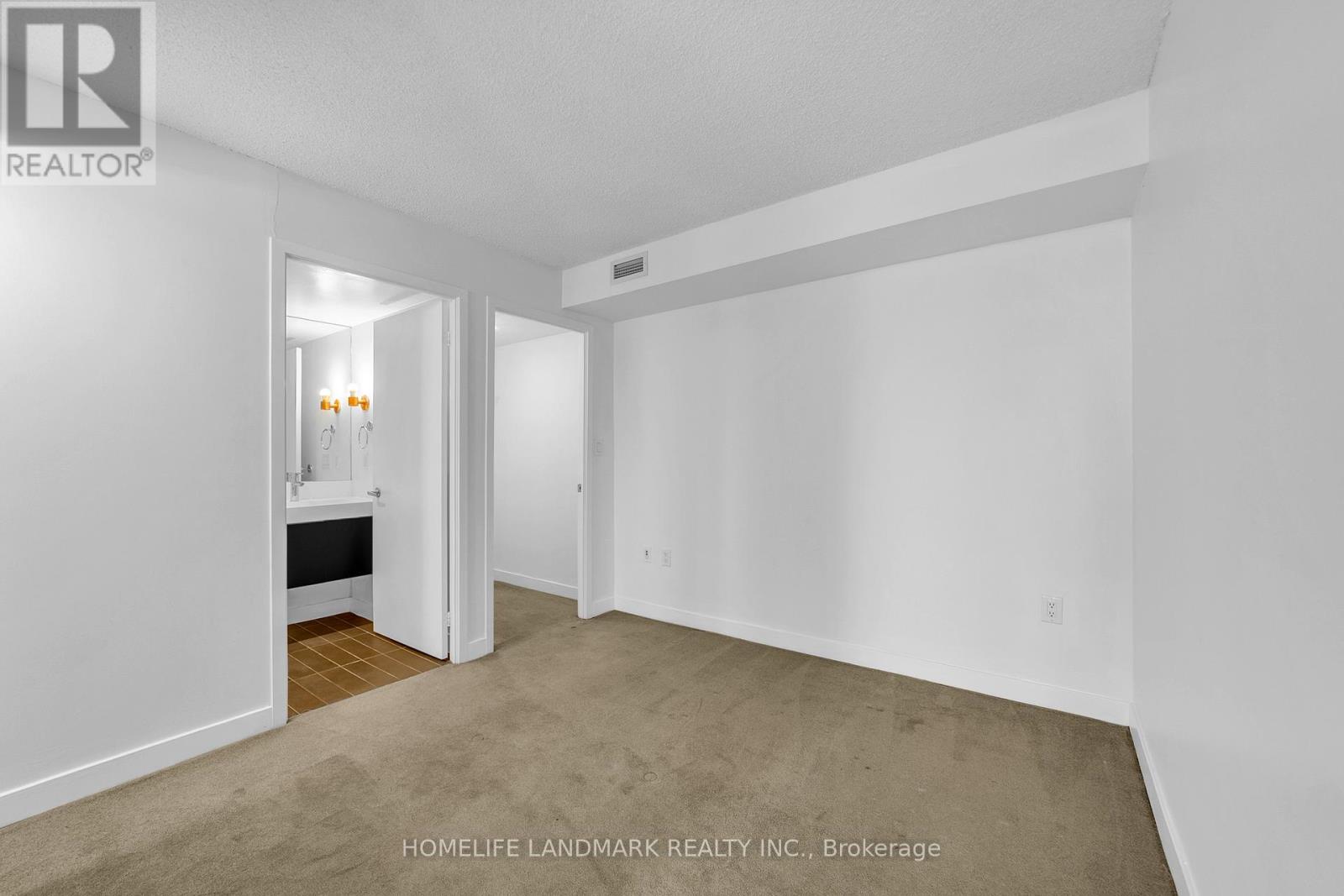 3511 - 25 Telegram Mews, Toronto, Ontario  M5V 3Z1 - Photo 12 - C12817316