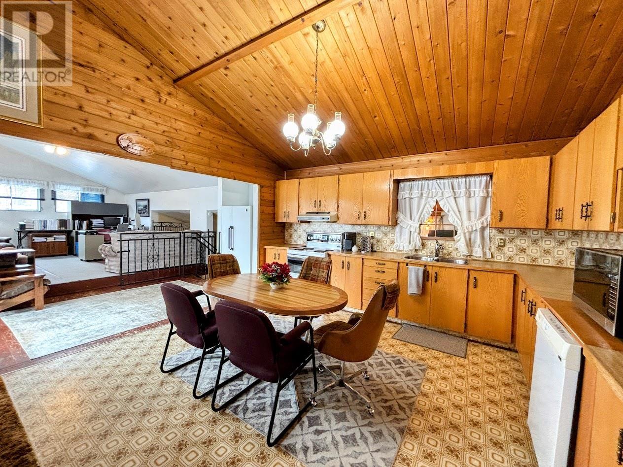 51 Peninsula Rd, Marathon, Ontario  P0T 2E0 - Photo 31 - TB2600750