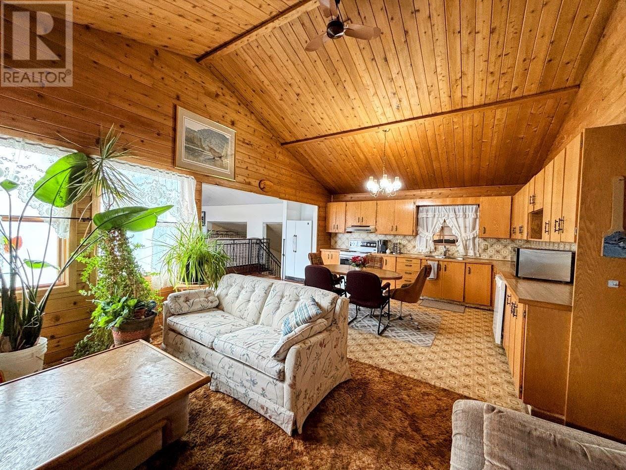 51 Peninsula Rd, Marathon, Ontario  P0T 2E0 - Photo 35 - TB2600750