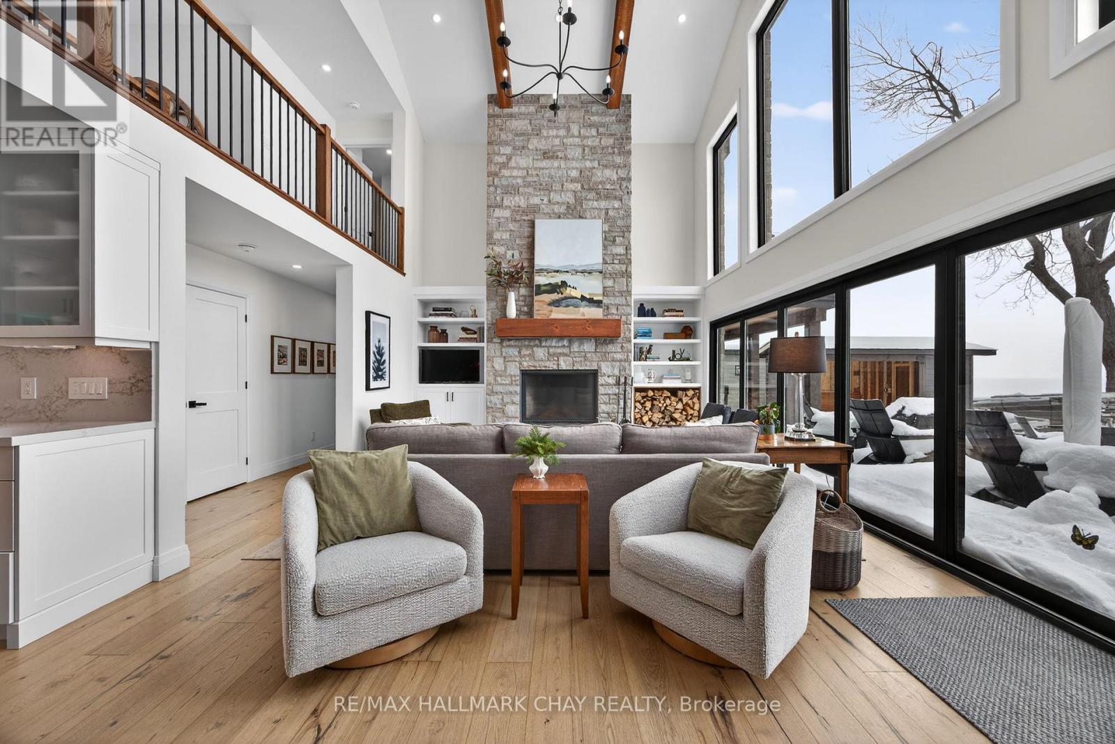 1 Sunnyside Avenue, Oro-Medonte, Ontario  L0L 2E0 - Photo 9 - S12763190