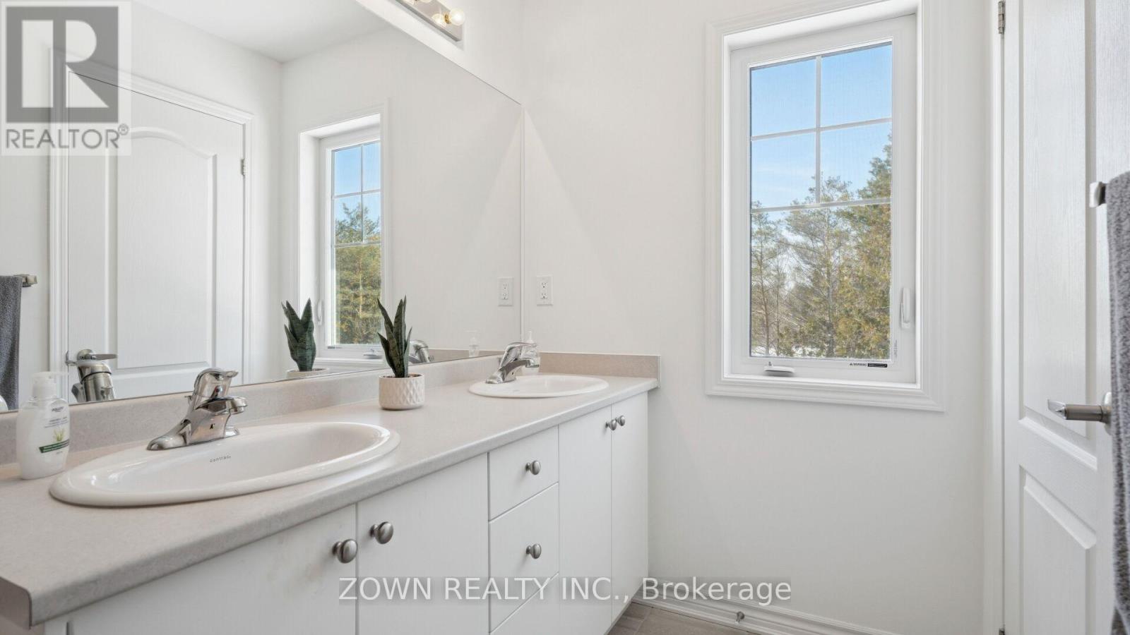 13 Abby Drive, Wasaga Beach, Ontario  L9Z 0K1 - Photo 37 - S12857908