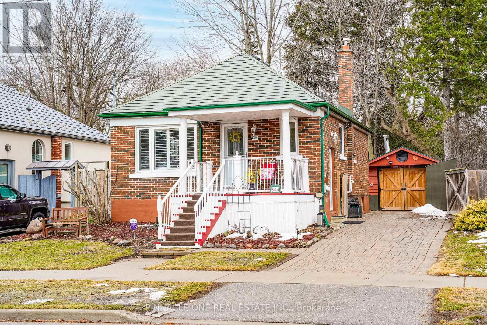 804 Byron Street S, Whitby, Ontario  L1N 4R8 - Photo 5 - E13019228