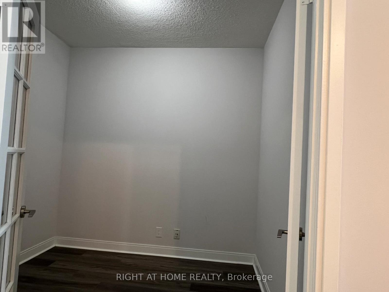 2101 - 80 Absolute Avenue, Mississauga, Ontario  L4Z 0A2 - Photo 12 - W12996140