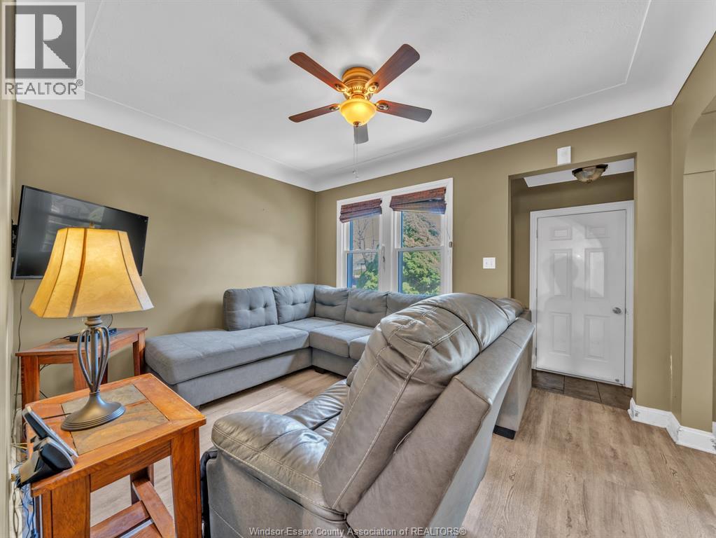 2347 Tourangeau Road, Windsor, Ontario  N8W 4N5 - Photo 7 - 26008657