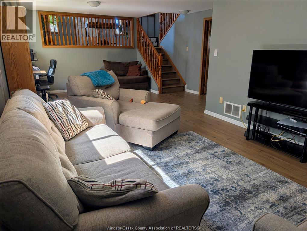 426 Gibb Street, Amherstburg, Ontario  N9V 3V7 - Photo 19 - 26008623