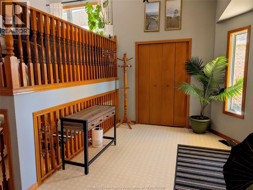 426 Gibb Street, Amherstburg, Ontario  N9V 3V7 - Photo 4 - 26008623