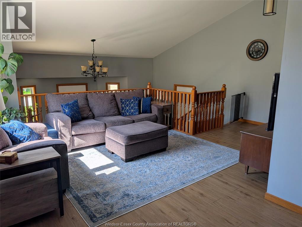 426 Gibb Street, Amherstburg, Ontario  N9V 3V7 - Photo 6 - 26008623