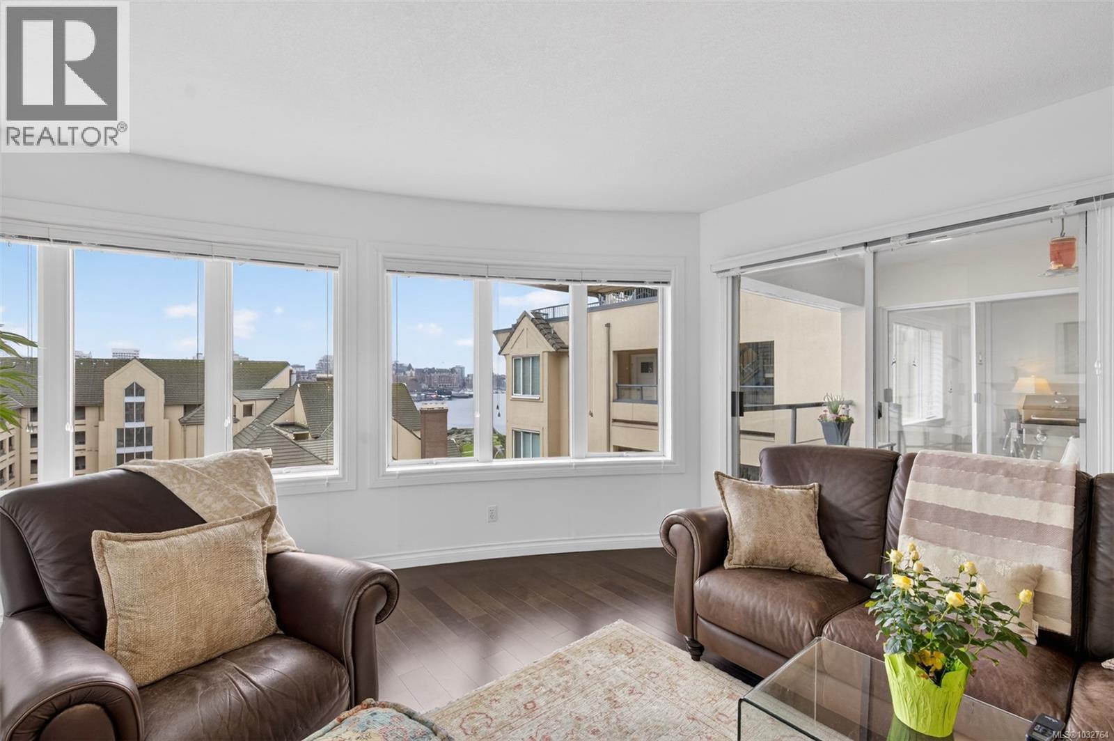 618 50 Songhees Rd, Victoria, British Columbia  V9A 7J4 - Photo 4 - 1032764