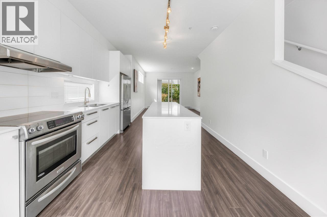 18 6868 Burlington Avenue, Burnaby, British Columbia  V5J 0G1 - Photo 6 - R3113385